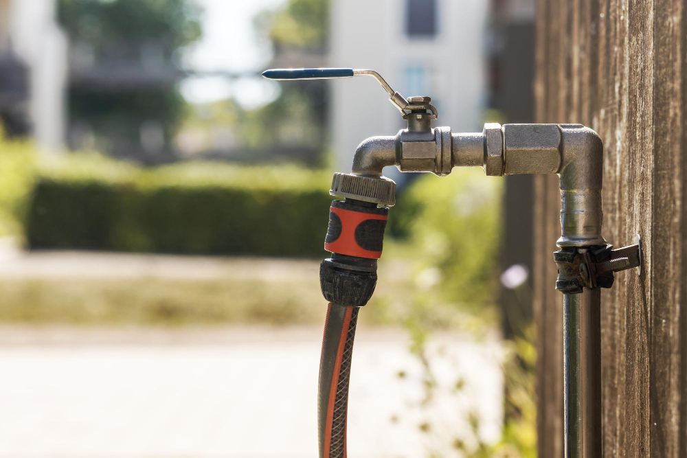 Outdoor Plumbing Services Outdoor Plumbing Services